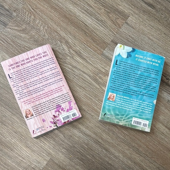 Colleen Hoover Book Set - It Ends With Us & It Starts With Us - Picture 2 of 8